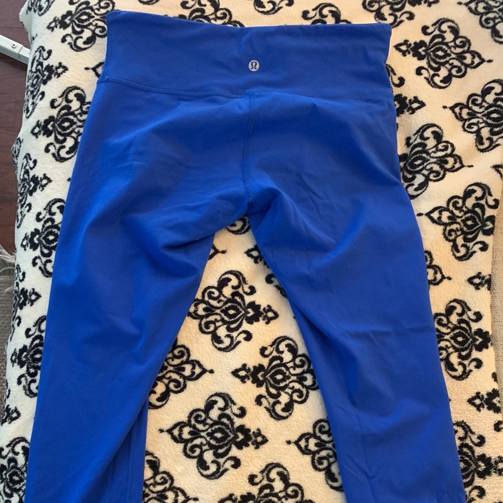 Lulu wunder under crop 8